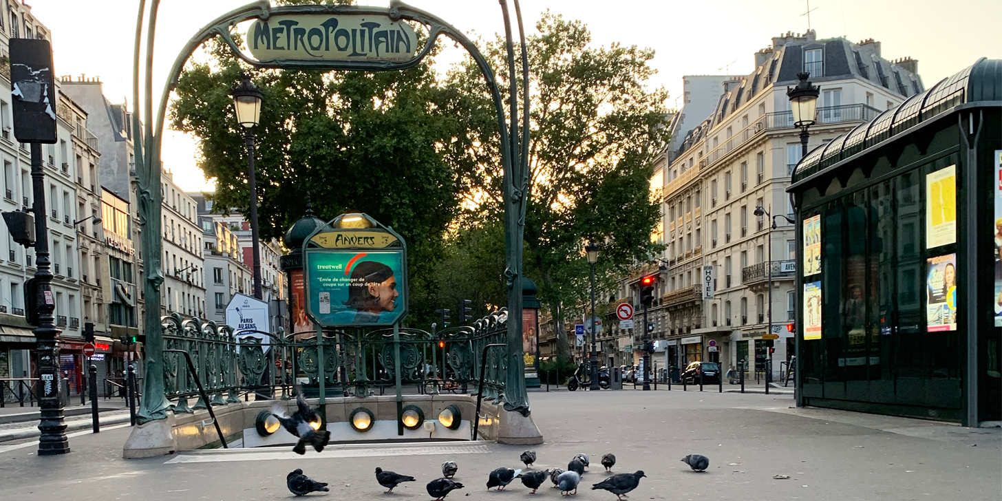 Is the Paris Navigo Card suitable for tourists?